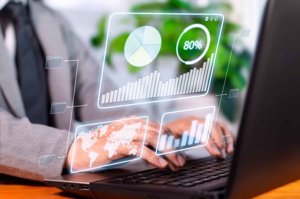 Quels sont les avis utiles sur l'outil digital Systemeio ?